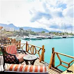 Royal Marina Luxe Hotel & Casino & Yacht Port Kirenia