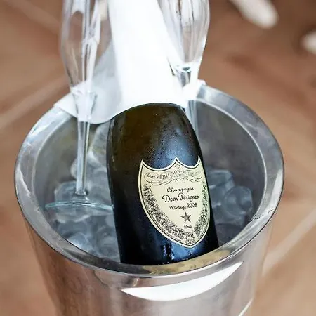 Hotel Royal Marina Luxe Hotel & Casino & Yacht Port Kyrenia (Northern Cyprus)