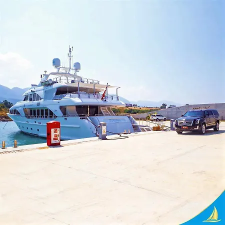 Hotell Royal Marina Luxe Hotel & Casino & Yacht Port