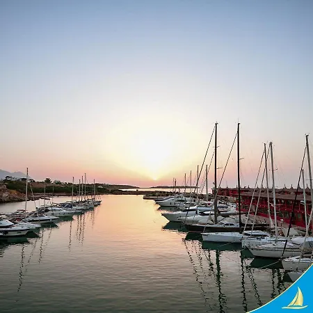 Royal Marina Luxe Hotel & Casino & Yacht Port Hotell Kyrenia (Northern Cyprus)