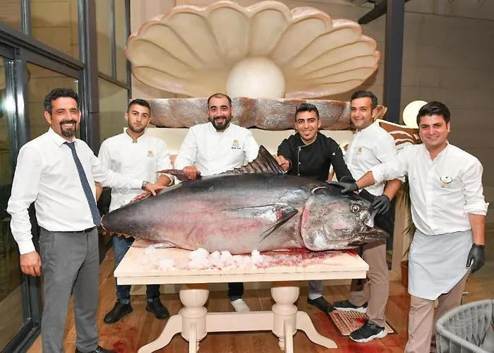 ホテル Royal Marina Luxe Hotel & Casino & Yacht Port 5*