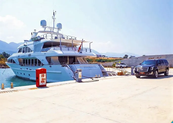 ホテル Royal Marina Luxe Hotel & Casino & Yacht Port