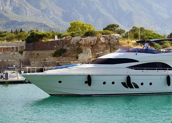 ROYAL MARINA LUXE HOTEL&Casino&Yacht Port Hotel 5*