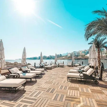 Royal Marina Luxe Hotel & Casino & Yacht Port Ξενοδοχείο