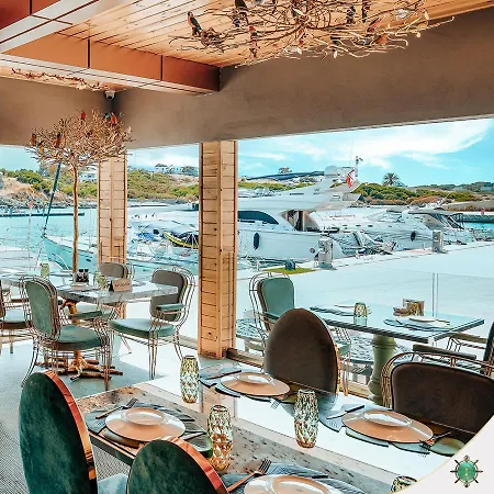 Royal Marina Luxe Hotel & Casino & Yacht Port 5* Κερύνεια